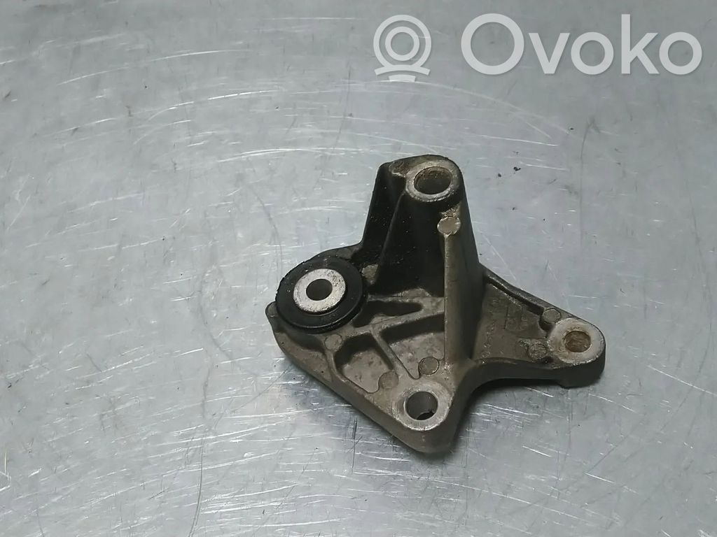 Ford Focus Gearbox mount 