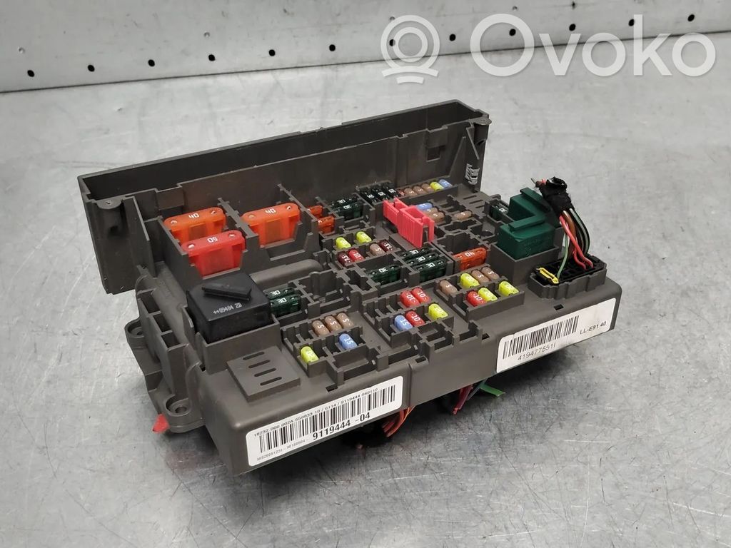 BMW 3 E90 E91 Sulakemoduuli 