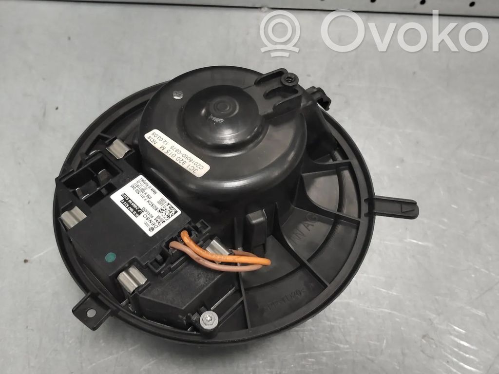 Volkswagen PASSAT B6 Motor aerotermă/rezistor ventilator 