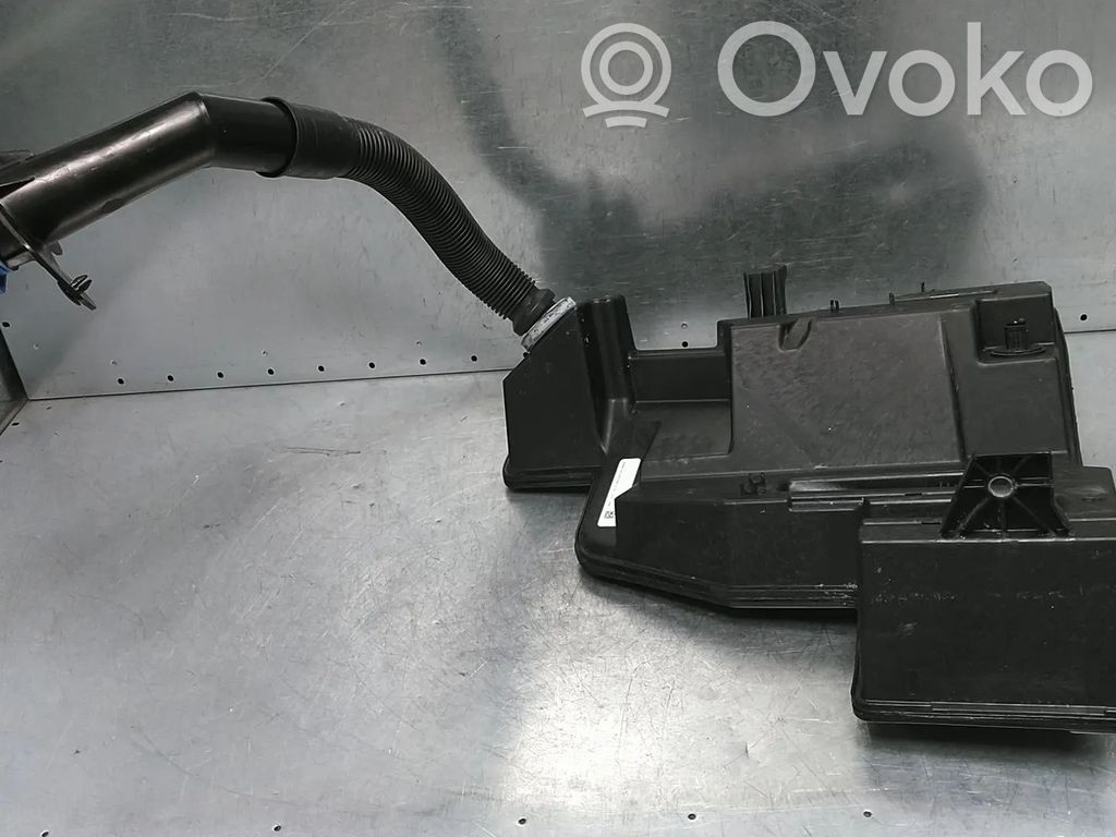 Audi e-tron Wischwasserbehälter 