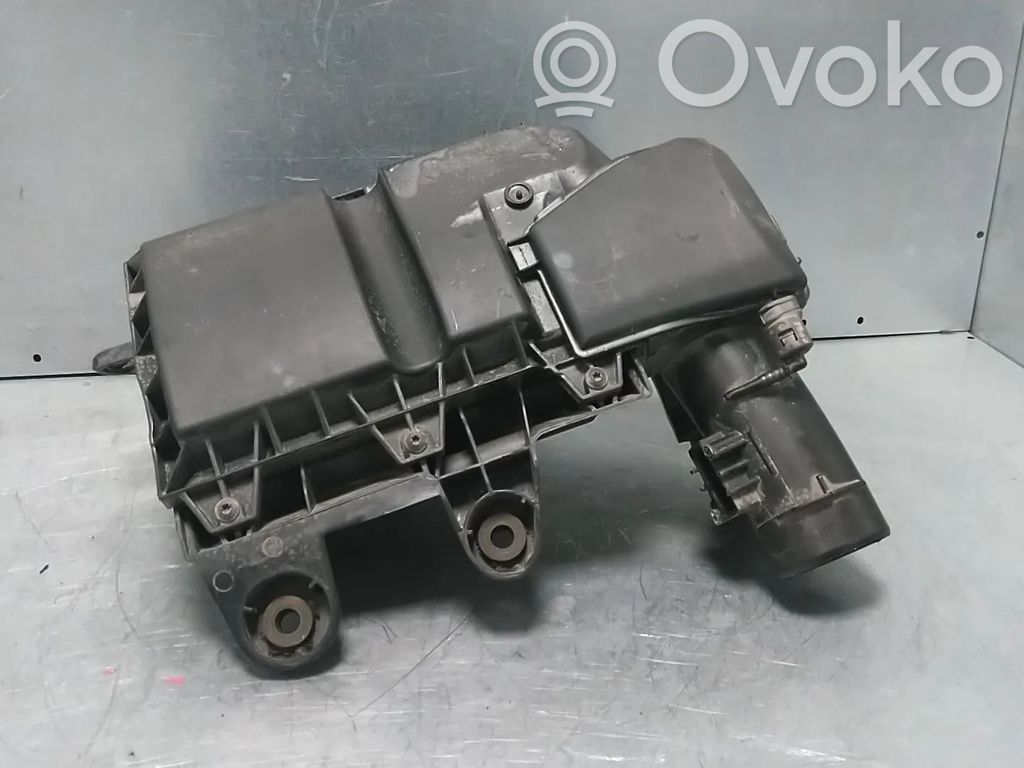 Opel Vivaro Scatola del filtro dell’aria 