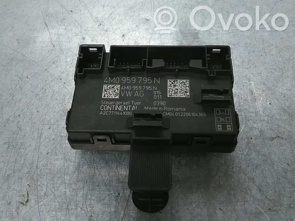 Unidad de control/módulo de la puerta   4M0959795N