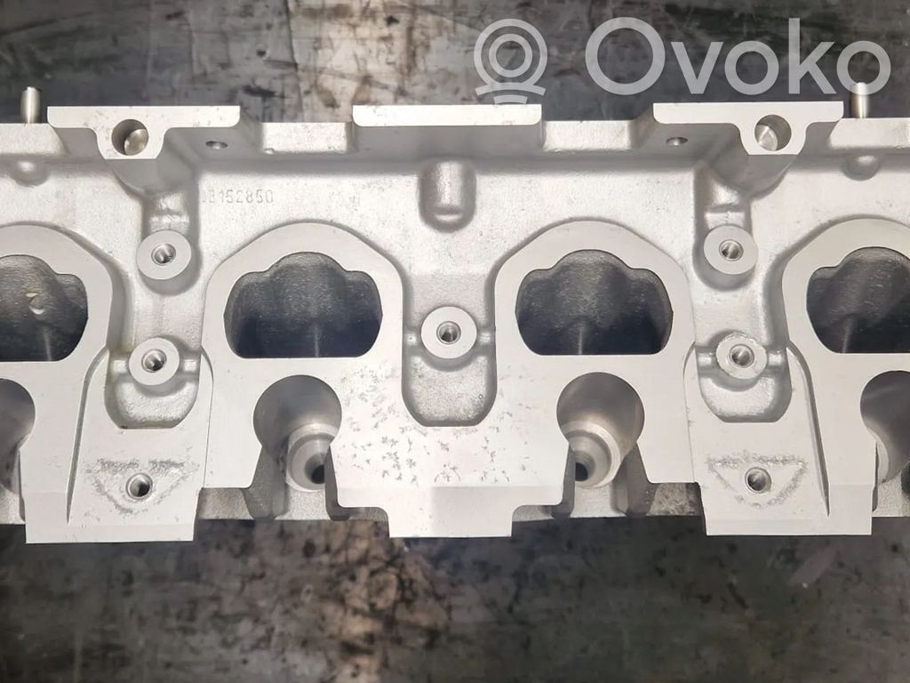 Volkswagen Polo V 6R Engine head 