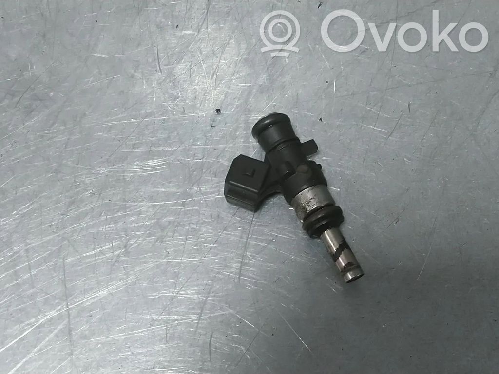 Inyector de combustible   8200797441,F4R870