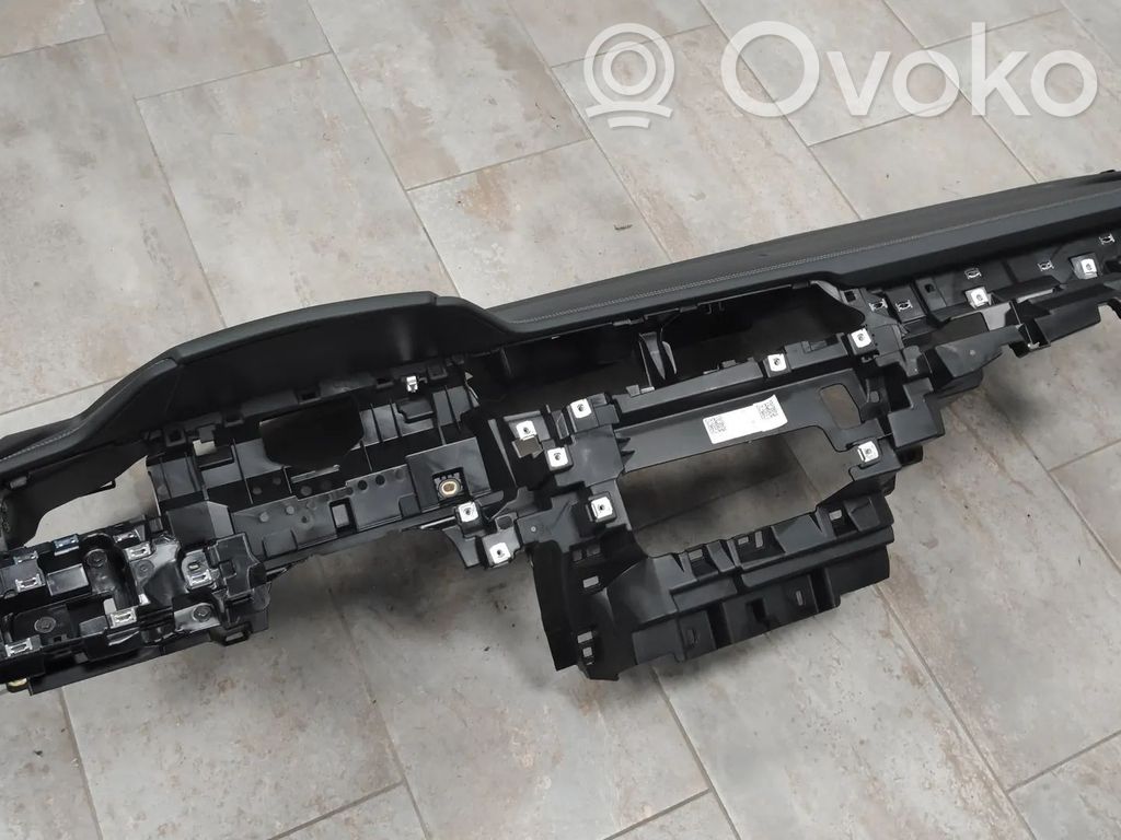 Panelė   4KL857001J,4KL857001C,4KL857001CABR,4KL857001JABR