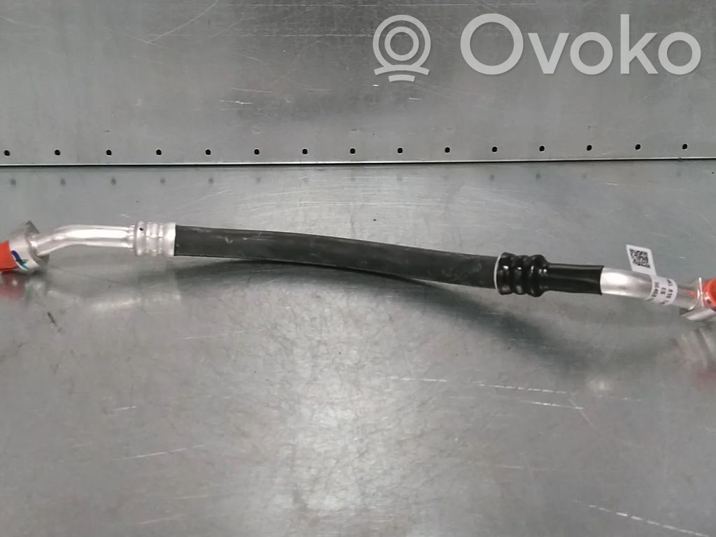 Audi e-tron Ilmastointilaitteen putki (A/C) 