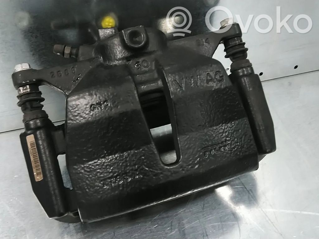 Seat Leon (5F) Etujarrusatula 