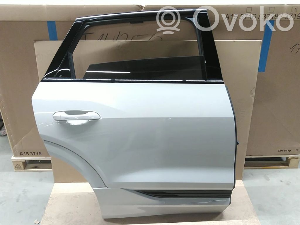 Audi e-tron Galinės durys 