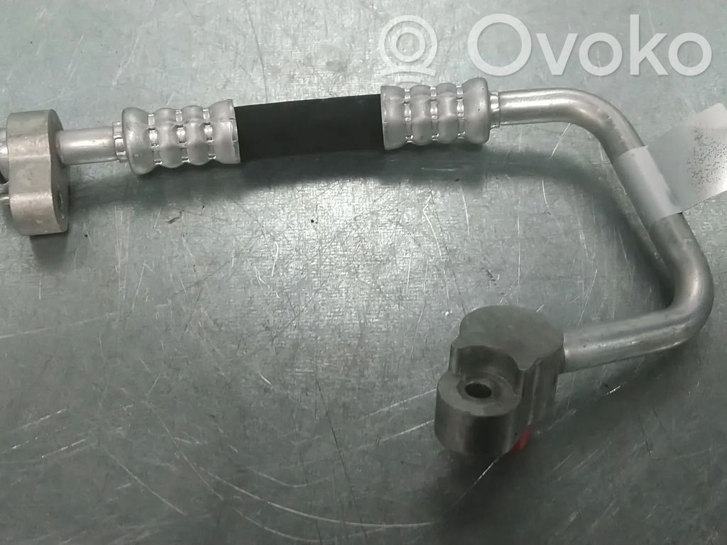 Audi e-tron Ilmastointilaitteen putki (A/C) 