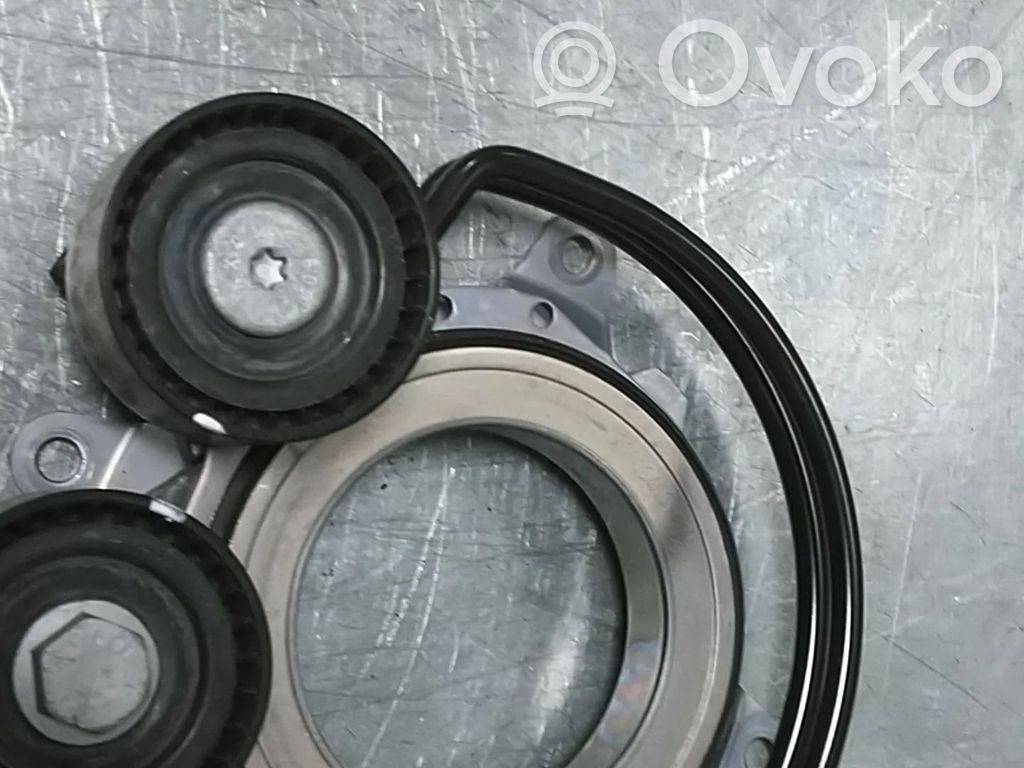 Audi Q5 SQ5 FY Kita variklio skyriaus detalė 