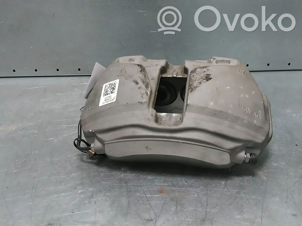 Audi A5 Передний суппорт 