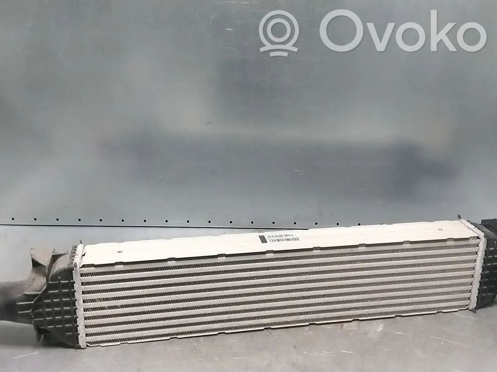 Audi A5 Interkūlerio radiatorius 