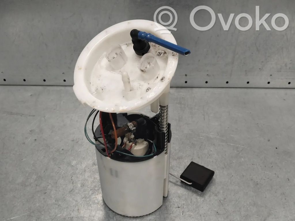 BMW 1 E81 E87 Bomba interna de combustible 