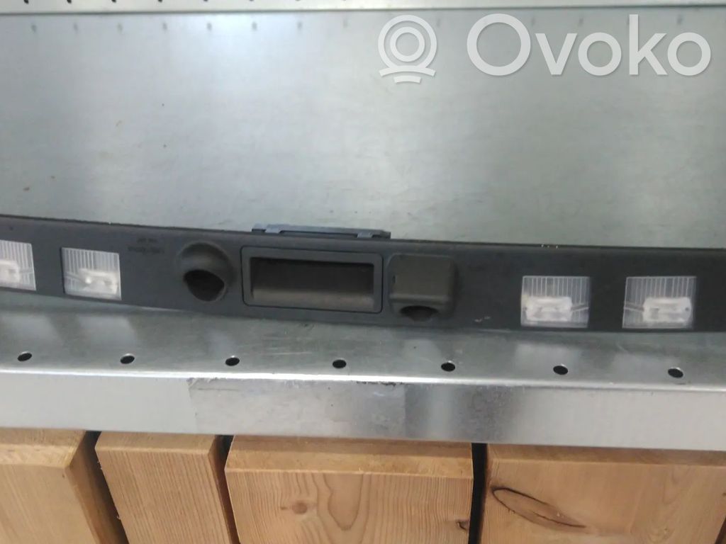 Tailgate release/open handle   8W7827574B