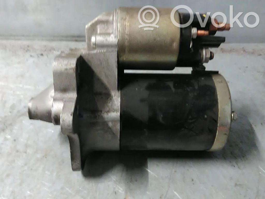 Motor de arranque   8200298371,8200584837