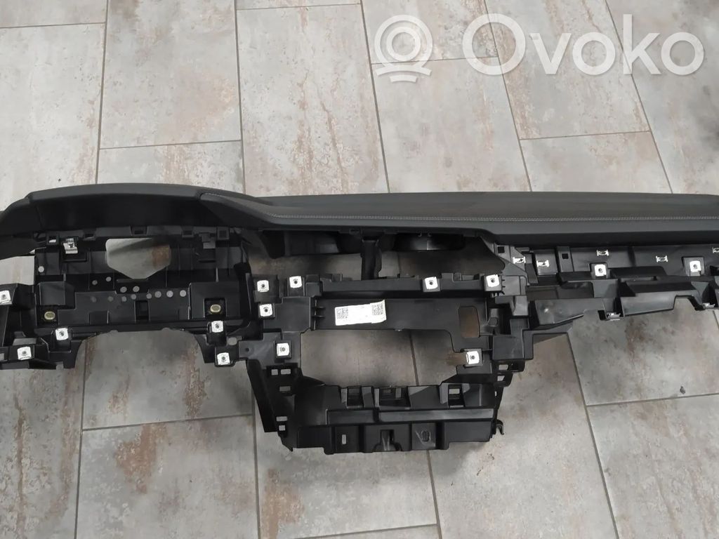 Audi e-tron Panelė 
