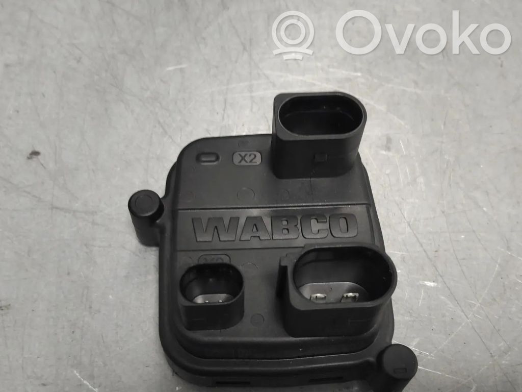 Unidad de control/módulo de la suspensión   4M0907778