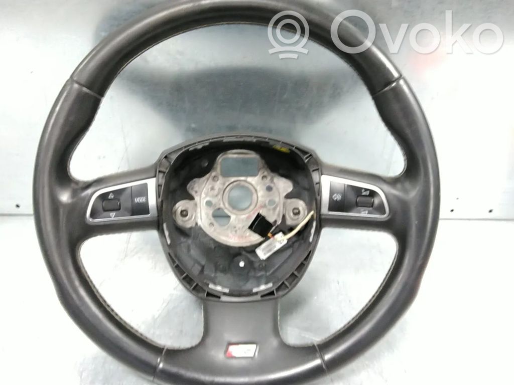 Audi A5 8T 8F Ohjauspyörä 