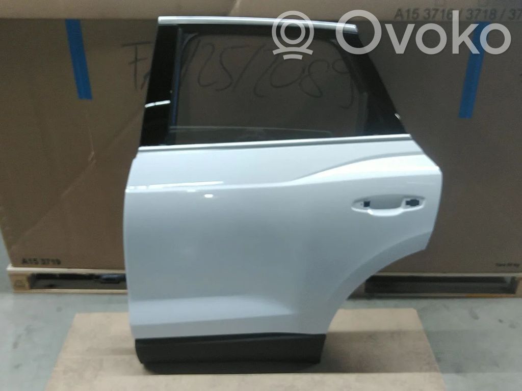 Audi Q3 F3 Puerta trasera 