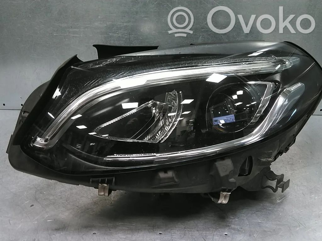 Mercedes-Benz B W246 W242 Far 
