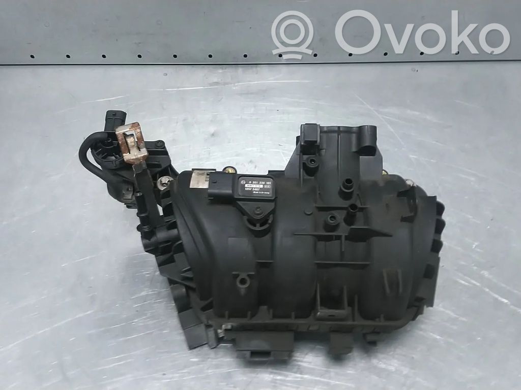 Opel Corsa D Colector de admisión 