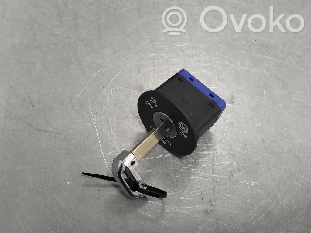 KIA Soul Interruptor de encendido/apagado del airbag de pasajero 
