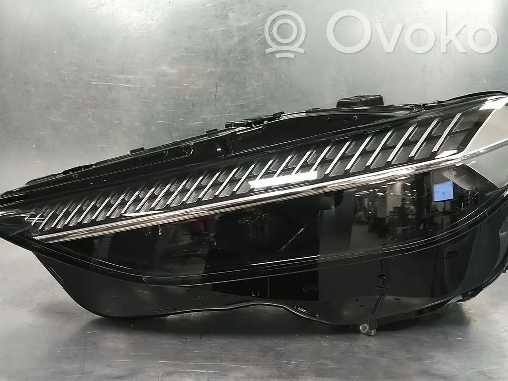 Audi A5 Phare frontale 