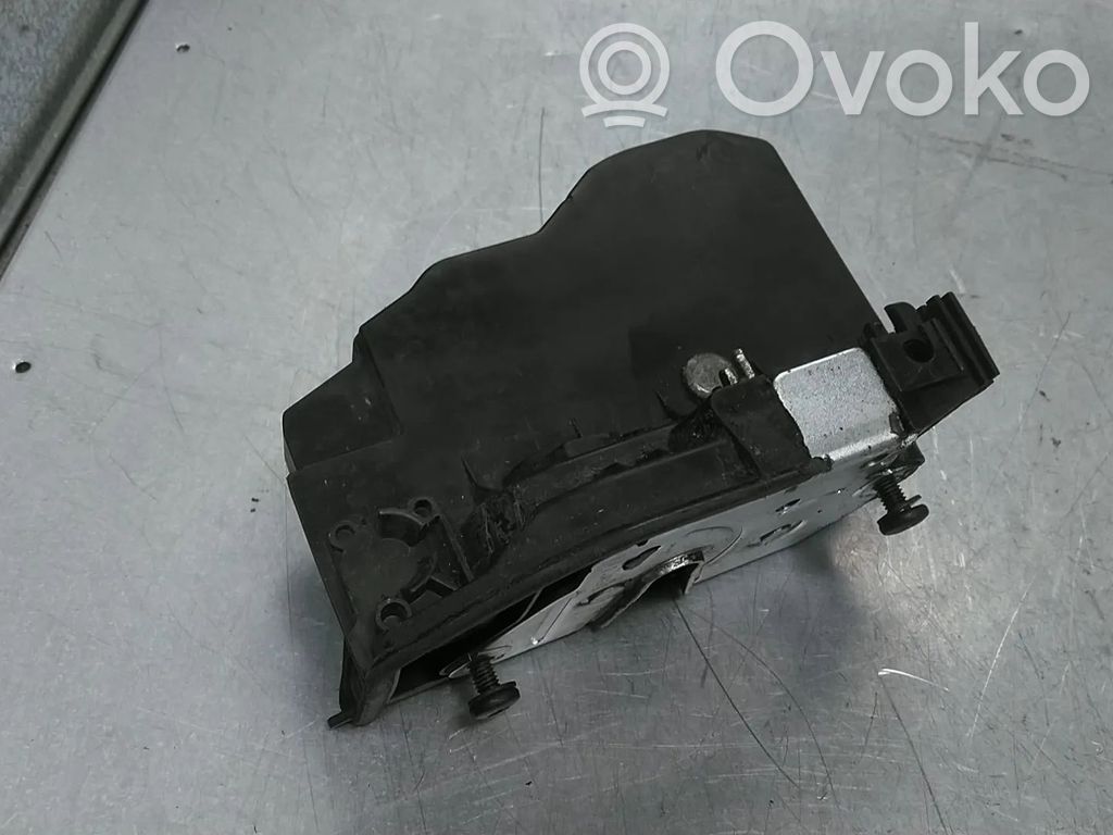 BMW 1 E81 E87 Încuietoare ușă față 