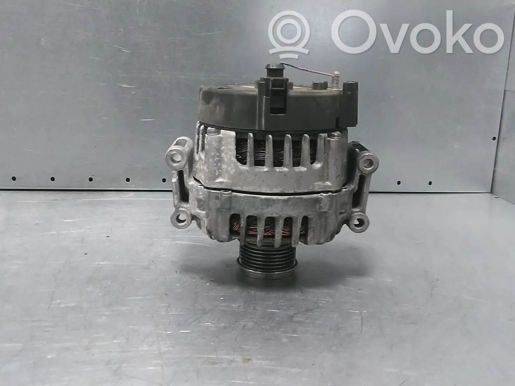 Audi A4 S4 B9 Ģenerators 