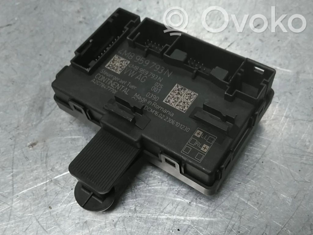 Audi e-tron Unité de commande module de porte 