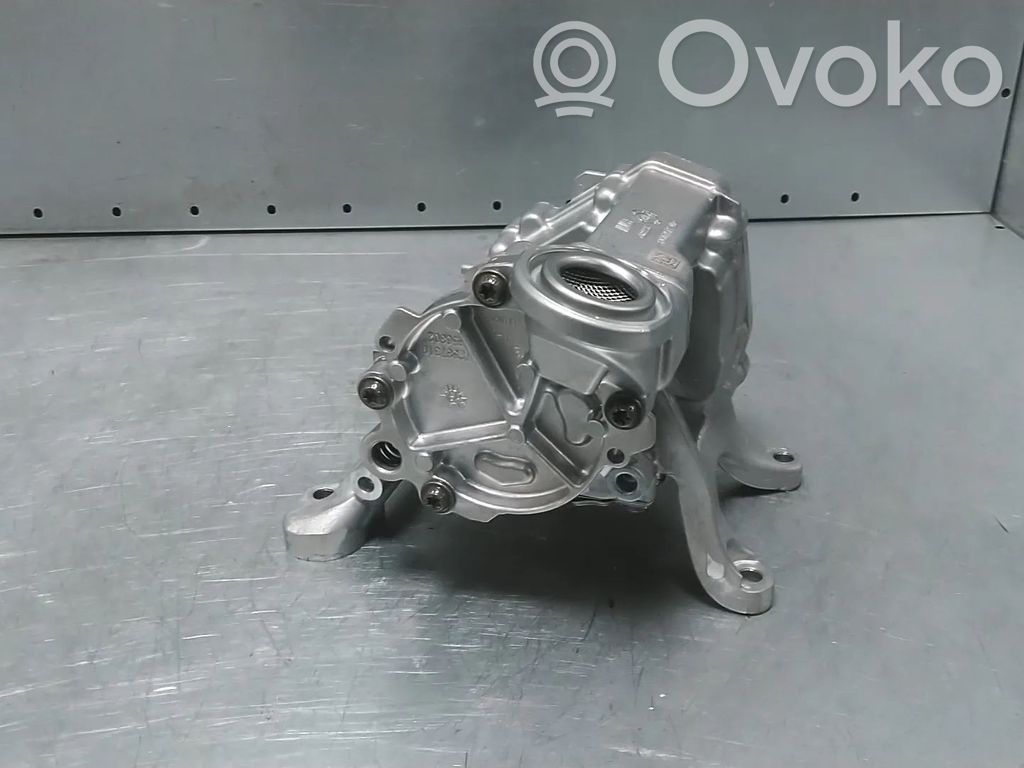 BMW 3 F30 F35 F31 Tepalo siurblys 