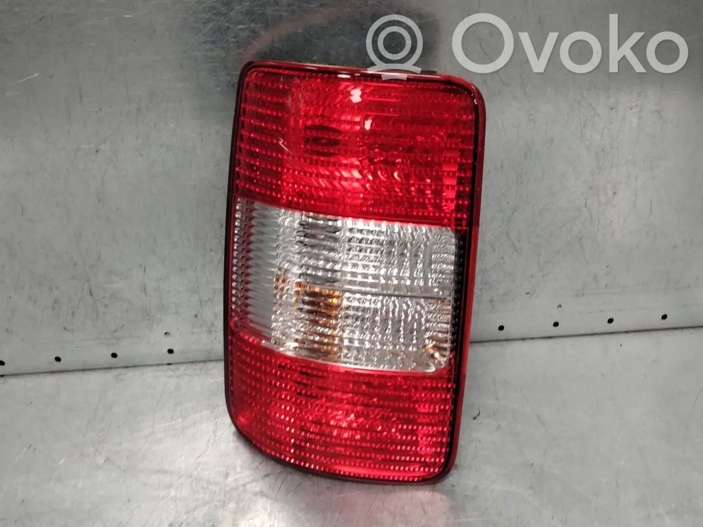 Volkswagen Caddy Luci posteriori 