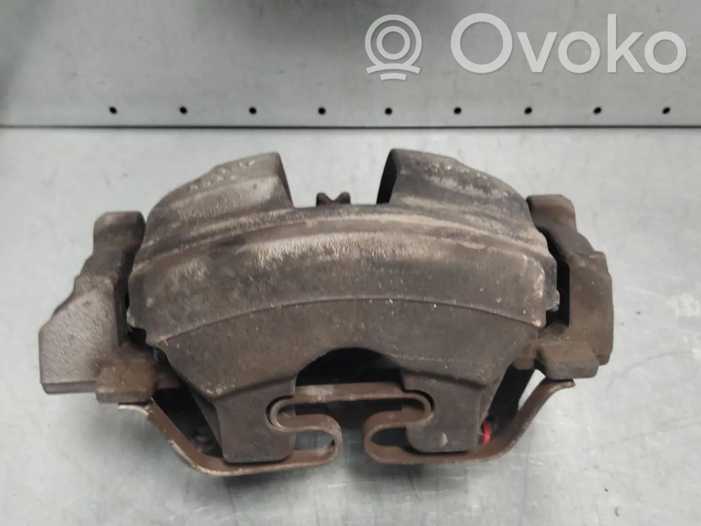Volvo XC40 Pinza del freno anteriore 