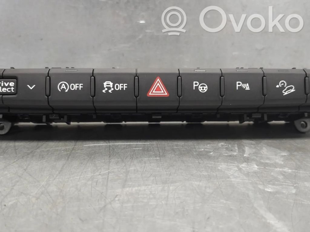 Audi Q7 4M Altra parte interiore 