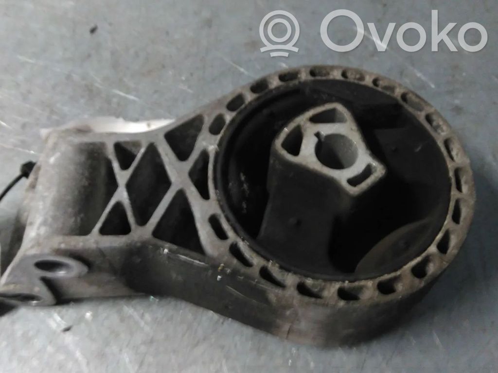 Engine mount bracket   13228305,A18XER