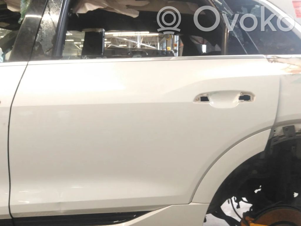 Audi e-tron Galinės durys 
