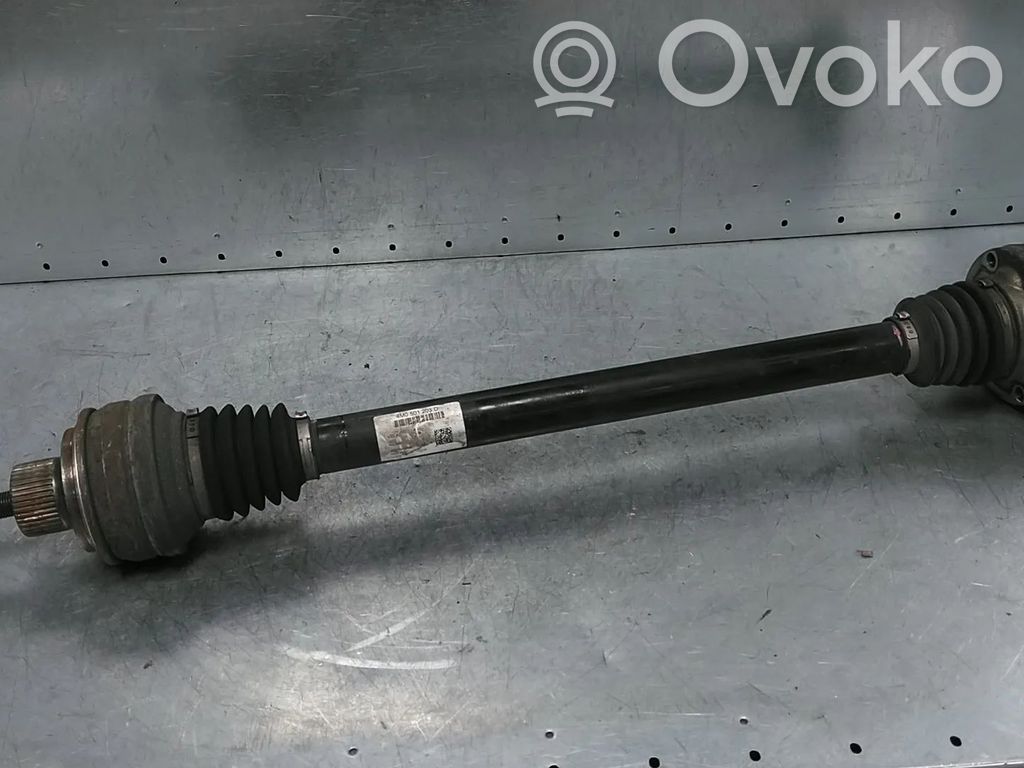 Audi Q8 Aizmugurējā pusass 