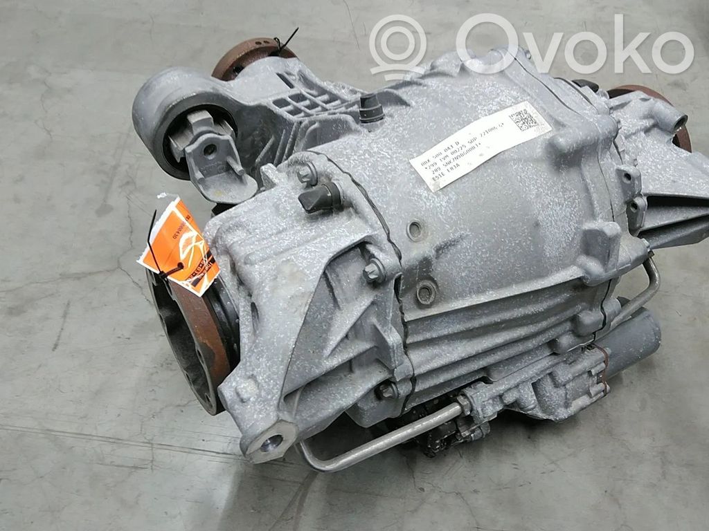 Audi A8 S8 D5 Galinis reduktorius 
