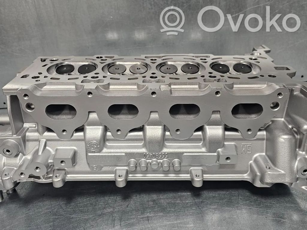 Opel Cascada Engine head 