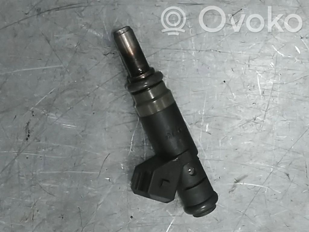 BMW 1 E81 E87 Injector combustibil 