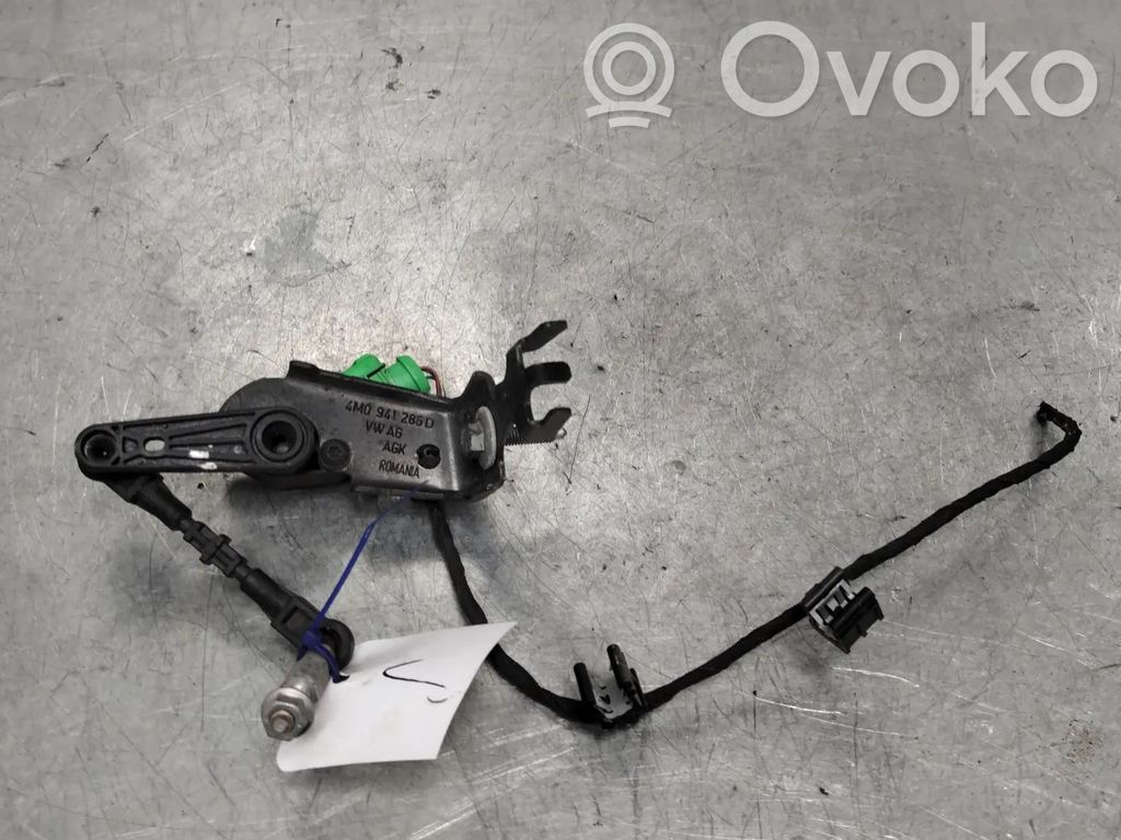 Audi e-tron Headlight/headlamp level sensor 