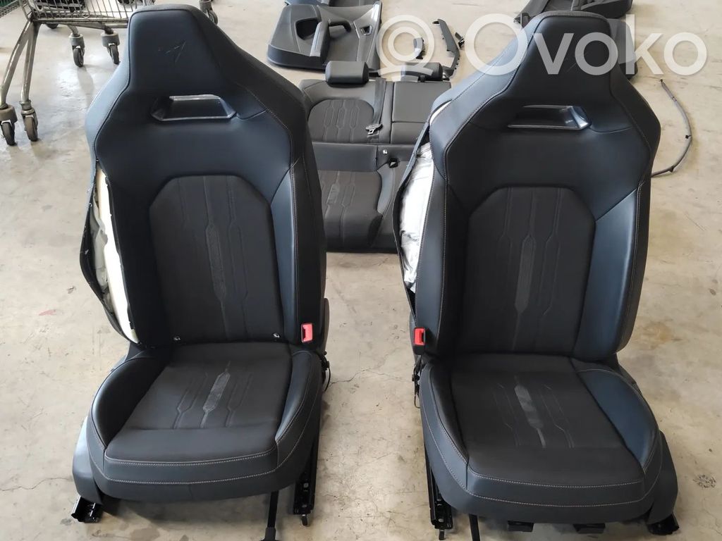 Interior set