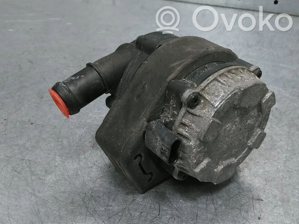Pompe de circulation d'eau   04L965567B,0392024011
