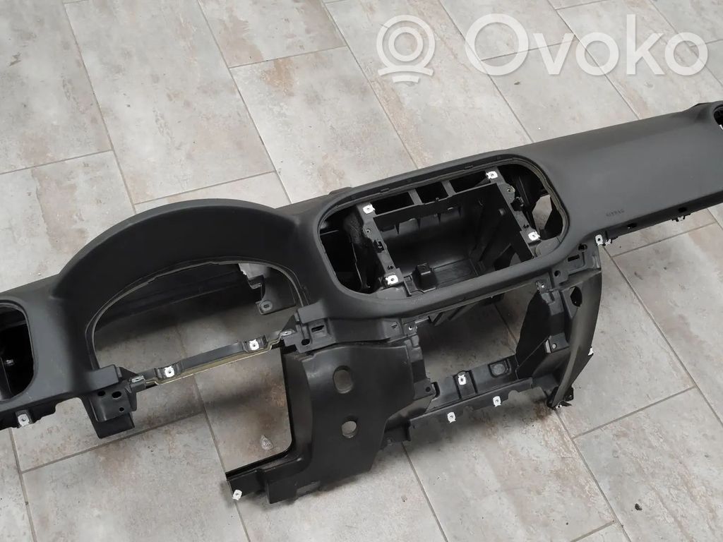 Volkswagen Tiguan Deska rozdzielcza 