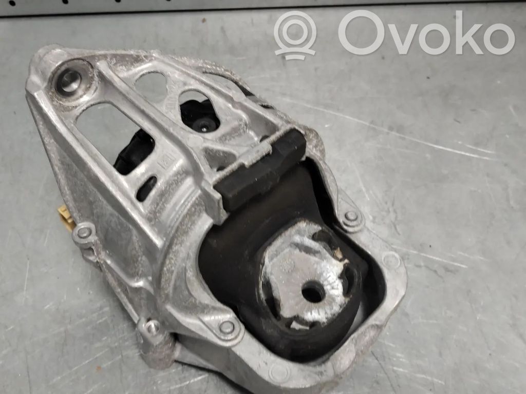 Audi A5 Engine mount bracket 