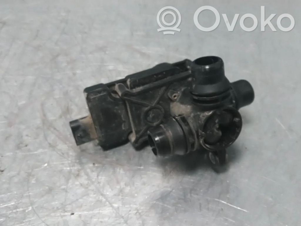 Mercedes-Benz V Class W447 Supapă control încălzitor lichid răcire 