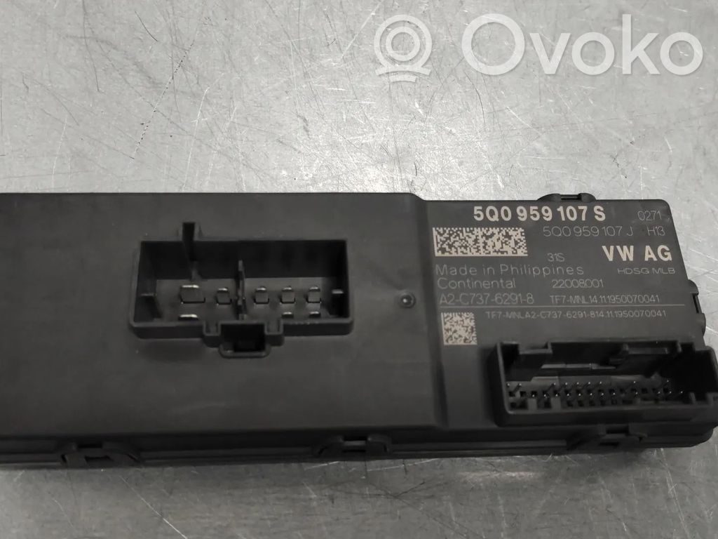 Audi Q3 F3 Unitate/modul comandă hayon/portbagaj 