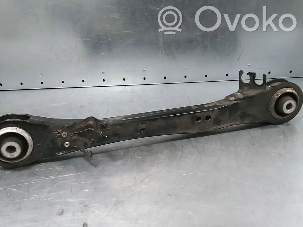Volkswagen Caddy Fuso a snodo con mozzo ruota posteriore 
