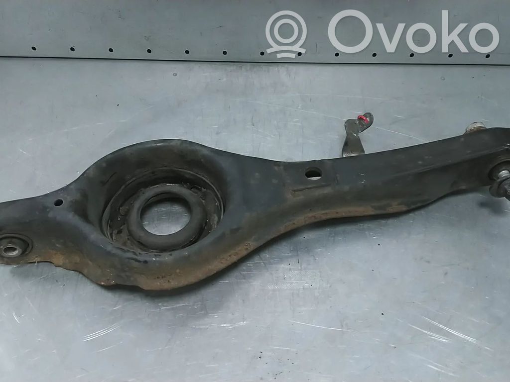 Ford Focus Aizmugurē riteņa rumbas vārpstas šarnīrs (stupica, capfa) 