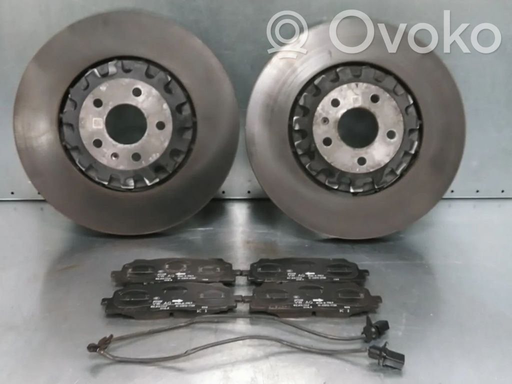 Audi e-tron Set dischi freno e pinze 